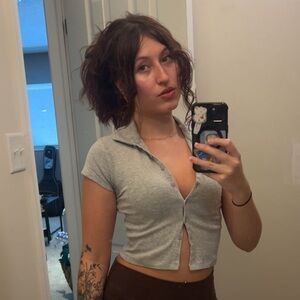 Meet your Posher, Mahala